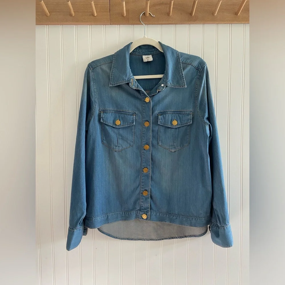 Cabi Long Sleeve Button Up Chambray Soft Denim Western Shirt Medium - Picture 1 of 11
